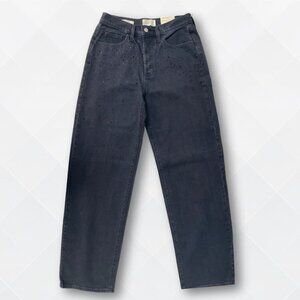 NWT Universal Thread™ Women’s High-Rise Embellished 90s Baggy Jeans
